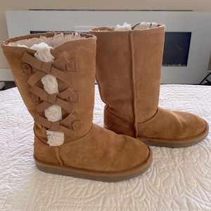 Kookaburra UGG boots for Girl size 1